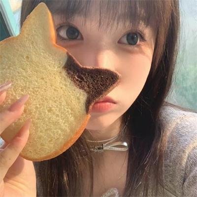 青铜匕首